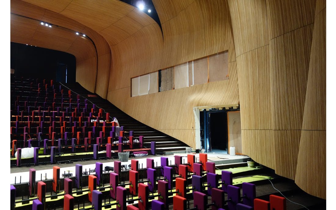 auditorium en rotin