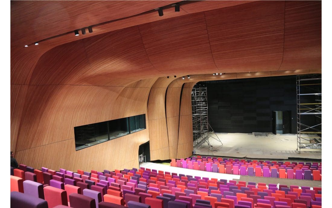 auditorium en rotin