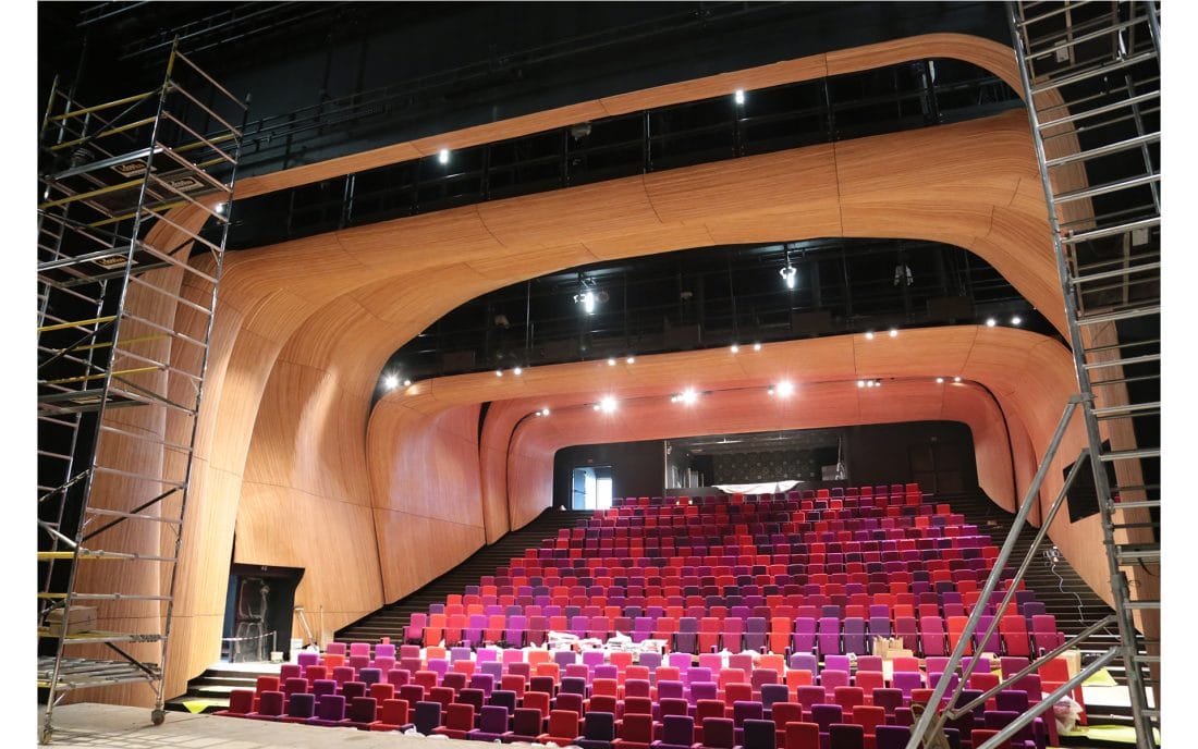 auditorium en rotin