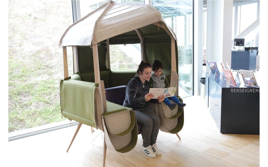 mobilier de médiathèque pour enfants