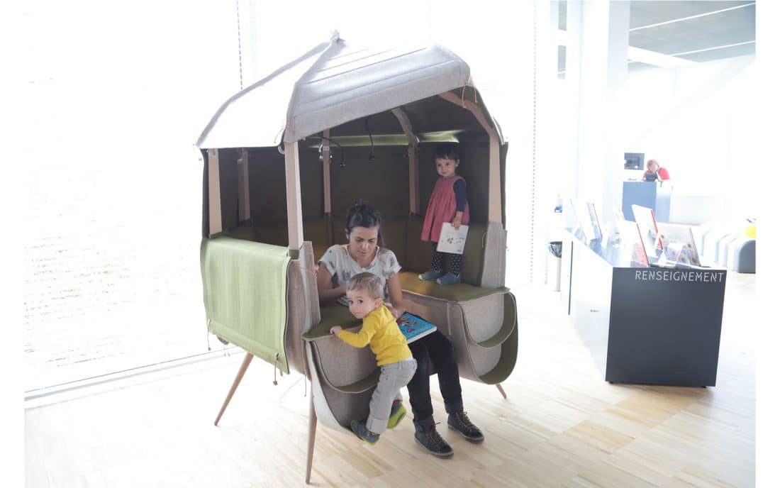 mobilier de médiathèque pour enfants