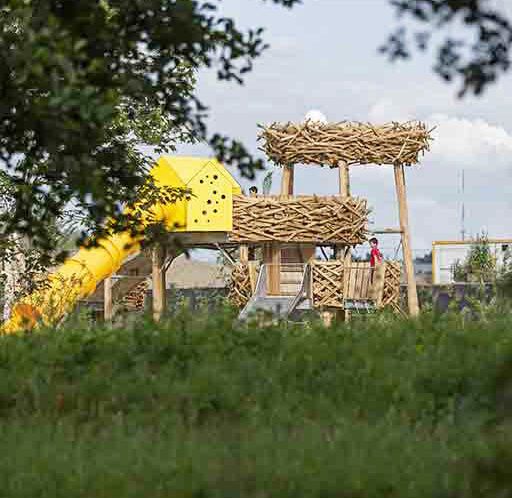 Aire de jeux Plage de Baud Rennes Nids d'oiseaux Métalobil